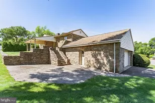 1000 Welsh Rd, Philadelphia, PA 19115 - Photo 4