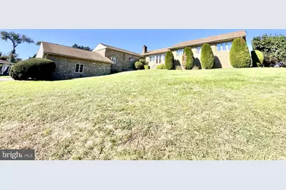 1000 Welsh Road, Philadelphia, PA 19115 - Photo 1