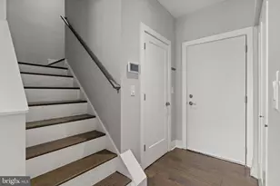 1526 Ridge Ave, Philadelphia, PA 19130 - Photo 6