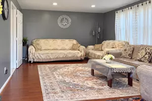 8597 Bustleton Ave, Philadelphia, PA 19152 - Photo 6