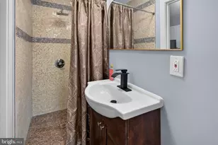 3855 N 16th St, Philadelphia, PA 19140 - Photo 10