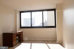 1326 Spruce St, Philadelphia, PA 19107 - Photo 20