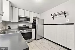 2430 E Dauphin St, Philadelphia, PA 19125 - Photo 14