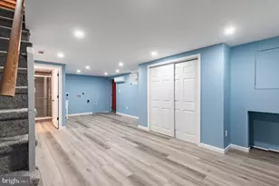 8259 Forrest Ave, Philadelphia, PA 19150 - Photo 26