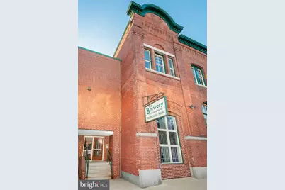 870 N 28th Street #119, Philadelphia, PA 19130 - Photo 2
