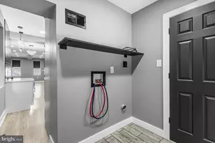 2537 N 26th St, Philadelphia, PA 19132 - Photo 8