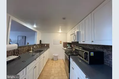 1001 Chestnut Street #403E, Philadelphia, PA 19107 - Photo 18