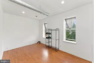 1305 N 15th St, Philadelphia, PA 19121 - Photo 4