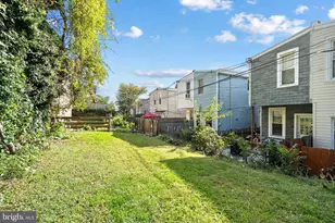 3883 Manor St, Philadelphia, PA 19128 - Photo 12