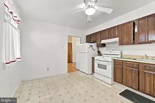 3214 Mt Vernon St, Philadelphia, PA 19104 - Photo 10