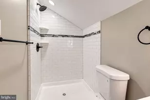731 Alburger Ave, Philadelphia, PA 19115 - Photo 34