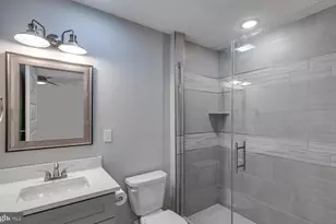 1309 S 52nd St, Philadelphia, PA 19143 - Photo 8
