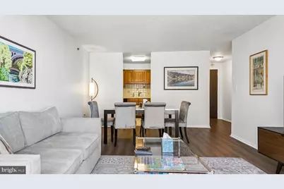 2018 Walnut Street #9K, Philadelphia, PA 19103 - Photo 4