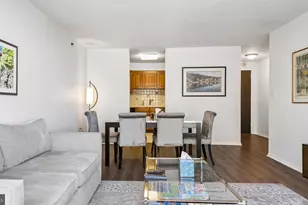 2018 Walnut St, Philadelphia, PA 19103 - Photo 4