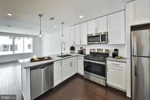 2607 Emerald St, Philadelphia, PA 19125 - Photo 4