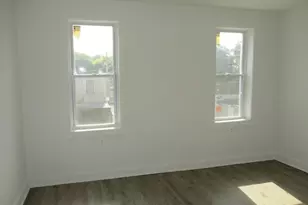 743 W Russell St, Philadelphia, PA 19140 - Photo 10
