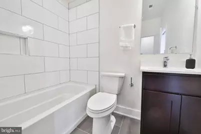 1709 S 4th Street #A2, Philadelphia, PA 19148 - Photo 6