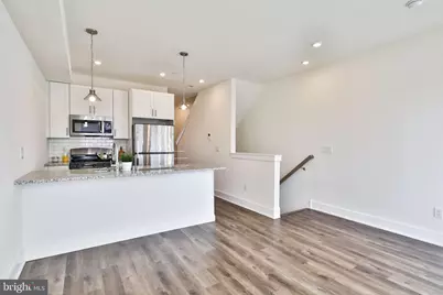 1709 S 4th Street #A2, Philadelphia, PA 19148 - Photo 2