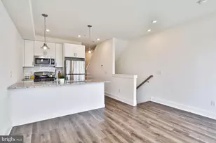 1709 S 4th St, Philadelphia, PA 19148 - Photo 2