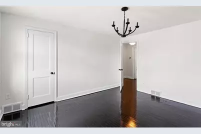 7675 Overbrook Avenue, Philadelphia, PA 19151 - Photo 10