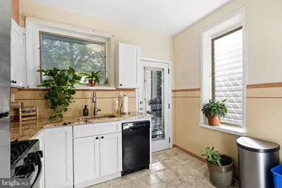 1933 S Lambert Street, Philadelphia, PA 19145 - Photo 12