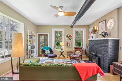 135 W Mount Pleasant Avenue, Philadelphia, PA 19119 - Photo 8