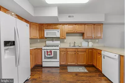 8026 Montague Street, Philadelphia, PA 19136 - Photo 4