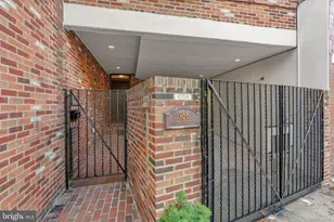 956 S Front St, Philadelphia, PA 19147 - Photo 2
