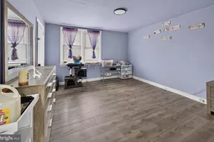1362 Pennington Rd, Philadelphia, PA 19151 - Photo 16