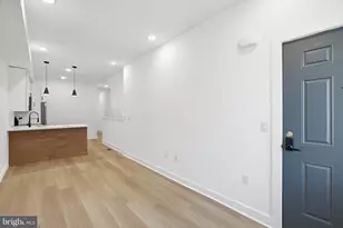 731 W Huntingdon St, Philadelphia, PA 19133 - Photo 10