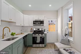 1937 S Lambert St, Philadelphia, PA 19145 - Photo 12