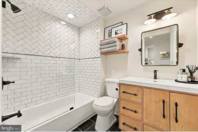 853 N 15th Street #1, Philadelphia, PA 19130 - Photo 16