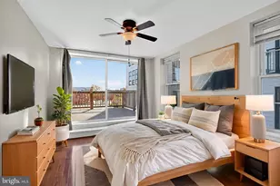112 E Allen St, Philadelphia, PA 19125 - Photo 2