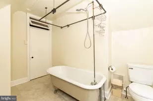 406 W Price St, Philadelphia, PA 19144 - Photo 36