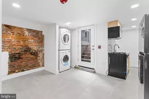 1224 Chancellor St, Philadelphia, PA 19107 - Photo 10