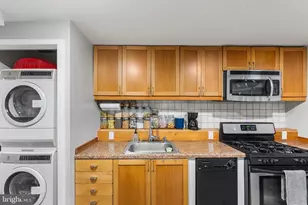 819 S Hancock St, Philadelphia, PA 19147 - Photo 16