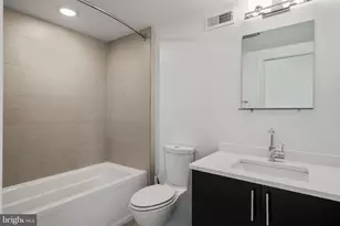927 N Front St, Philadelphia, PA 19123 - Photo 16