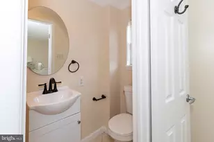 2653 Maxwell St, Philadelphia, PA 19152 - Photo 18