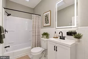 6618 Haddington Ln, Philadelphia, PA 19151 - Photo 12