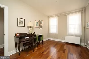 1518 Waverly St, Philadelphia, PA 19146 - Photo 10