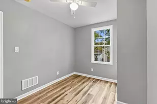 2547 Bonaffon St, Philadelphia, PA 19142 - Photo 22
