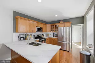 2940 W Girard Ave, Philadelphia, PA 19130 - Photo 10