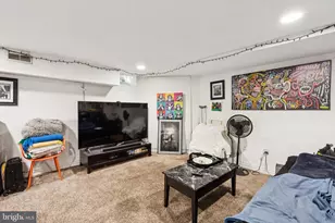 1226A S 21st St, Philadelphia, PA 19146 - Photo 18