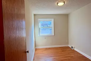 7655 Fillmore St, Philadelphia, PA 19111 - Photo 12