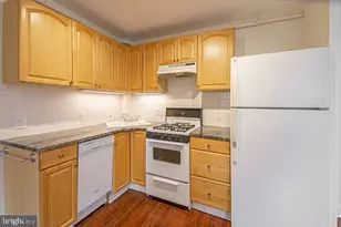 403 S 23rd St, Philadelphia, PA 19146 - Photo 4