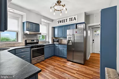 4724 Silverwood Street, Philadelphia, PA 19128 - Photo 2