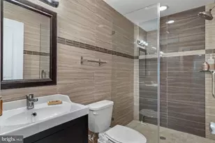 1509 S Dorrance St, Philadelphia, PA 19146 - Photo 12
