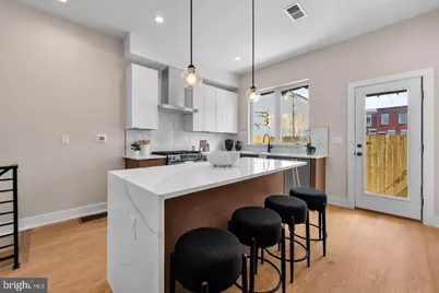 909 Emily Street, Philadelphia, PA 19148 - Photo 8