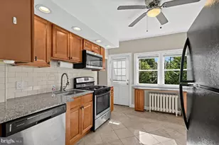 533 Gerhard St, Philadelphia, PA 19128 - Photo 10