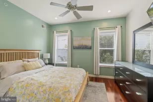 1337 N Myrtlewood St, Philadelphia, PA 19121 - Photo 16